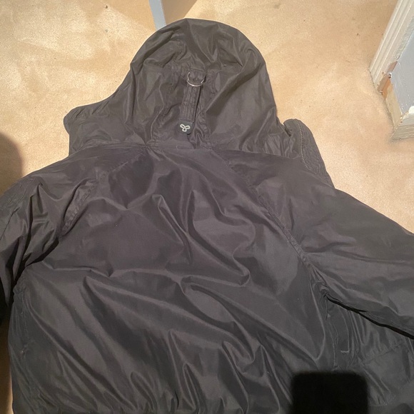 TNA Aritzia down filled bomber with faux fur hood - Picture 2 of 3